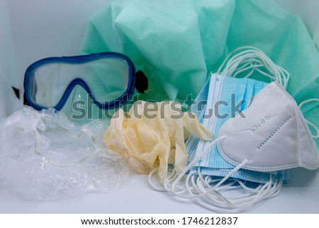 Glasses, hat, mask, for doctor in the hospital in the protection.