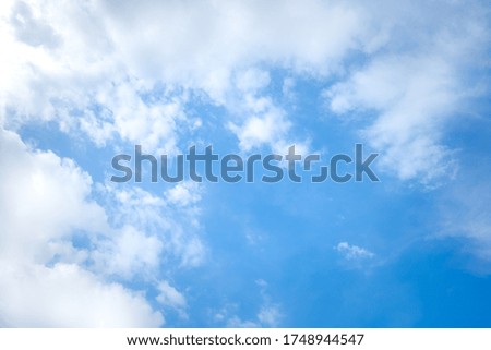 texture of cloud on blue sky in nature
