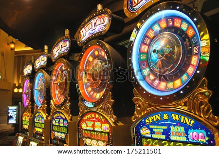 Las vegas casinos free slots