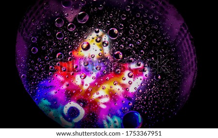 Illusion water droplets background image