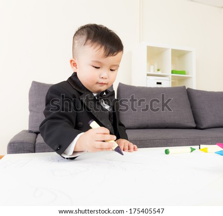 Little boy love drawing