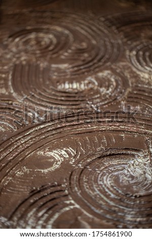 art plaster dark brown, textured