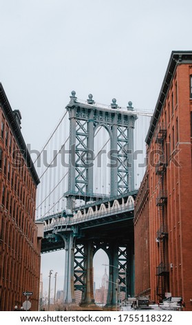 Photo of the Manhattan Bridge from DUMBO