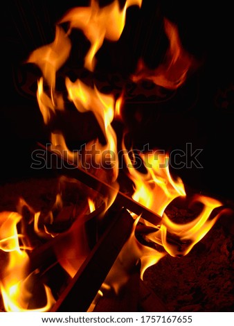 A picture of flames of fire.