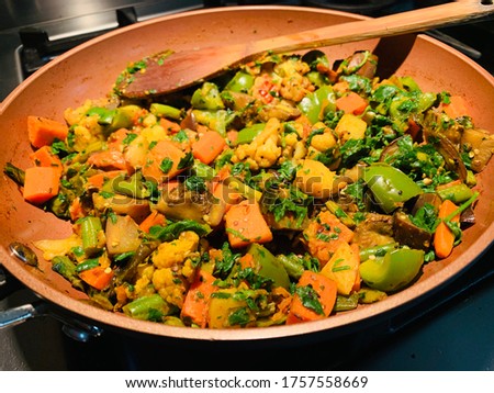 Traditional Indian mixed vegetable curry picture.