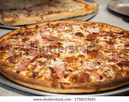 Pizza Making, Pizza, Sauce, baking, delivery, Italian,  restaurant, take-out, fast food