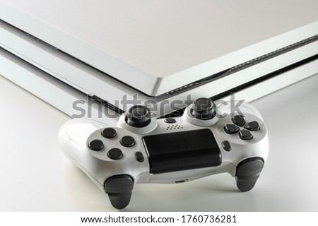 White Game Console and controller