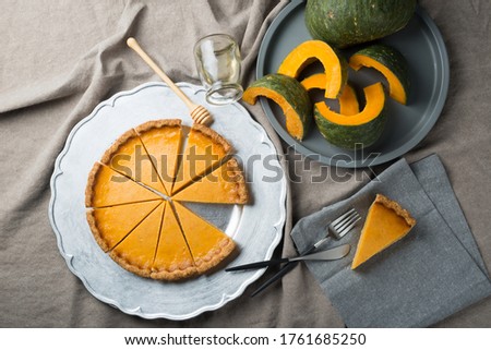 This is a picture of the top view using pumpkin tarts.