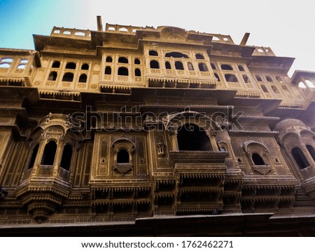 stunning picture of an Indian architecture
