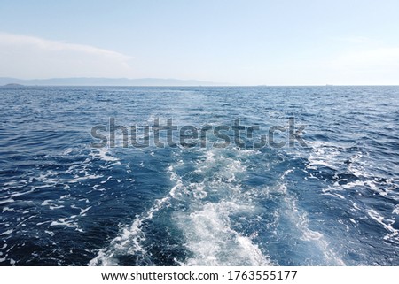 sea view behind of a cruise ship