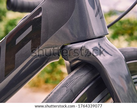 Carbon cycling bike in a city landscape