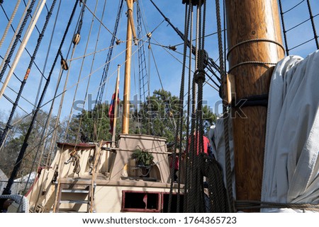 Old Pirate style Ship Rigging