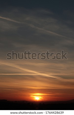 sky cloud line at dawn time