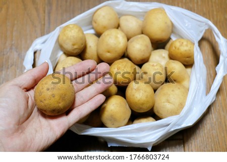 This is a picture of fresh potatoes.