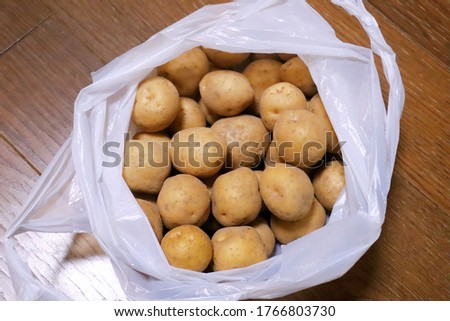 This is a picture of fresh potatoes.
