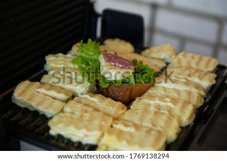 halloumi cheese on the grill