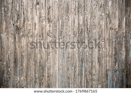 Wooden door with a sharp texture and lines