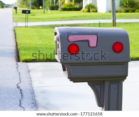 Mail box at the front of the yard