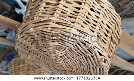 Close view of wicker basket 