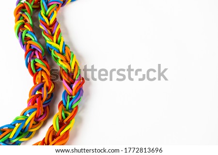 Rubber bands looped together in a chain