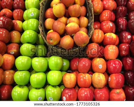 The fruit apple difference red, green and dark red Royalty-Free Stock Photo #1773105326