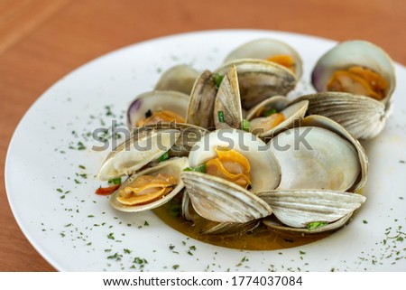 fresh new england steamed clams Royalty-Free Stock Photo #1774037084