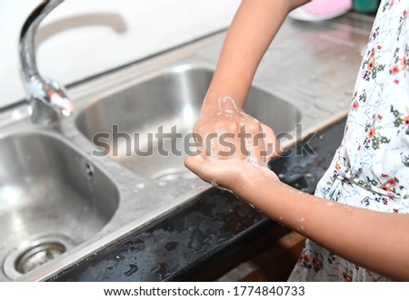 
how to wash your hands to protect from infections
