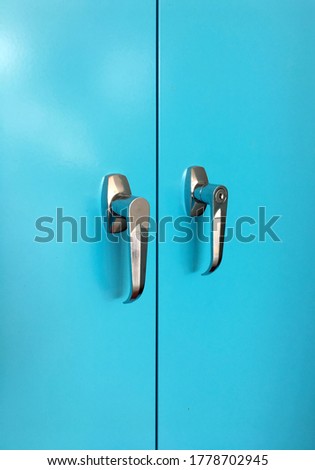 Handle steel on old steel door 