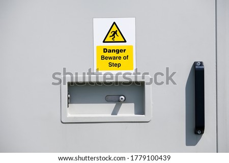Beware of step danger yellow symbol sign