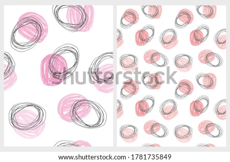 Cute Abstract Dots Seamless Vector Pattern. Pink and Red Irregular Brush Dots and Black Circles on a White Background. Dotted Backdrop. Funny Infantile Style Design. Funny Doodle Print.