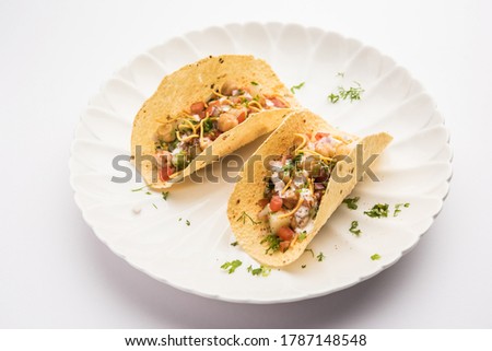 Masala Papad Tacos is an Indian appetizer recipe made in the style of mexican taco