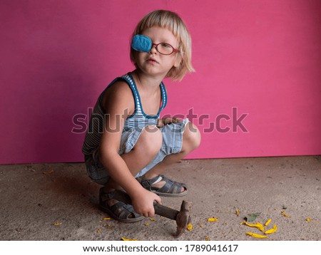Portrait of a funny child wearing new glasses with squint patch
Orthopad Boys Eye Patches Strabismus Glasses Head (Lazy Eye)