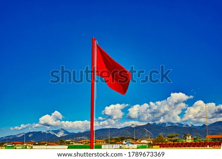 Red flag on the Versilia beach