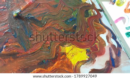 mixed color oil painting on palette