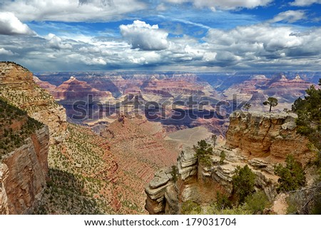 A look at the majestic Grand CanyonBeautiful Grand Canyon, Arizona