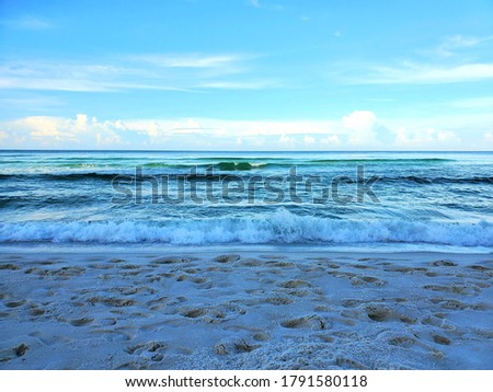 Relaxing picture of the Beach