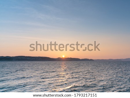 picture of surise sea in japan