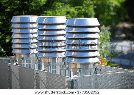 Circular cooling ducts on modern exhaust vents