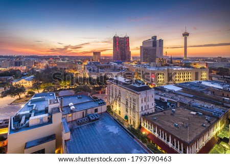 San Antonio, Texas, USA skyline at dusk from above. 