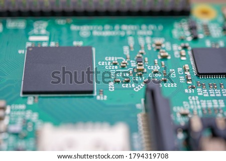 close-up image of a electronic circuit