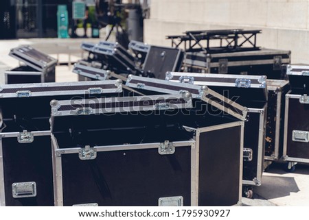 Boxes on wheels. Transportation equipment. Organization of the show. Concert equipment.
