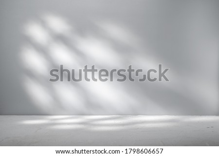 Gray background for product presentation with beautiful light pattern