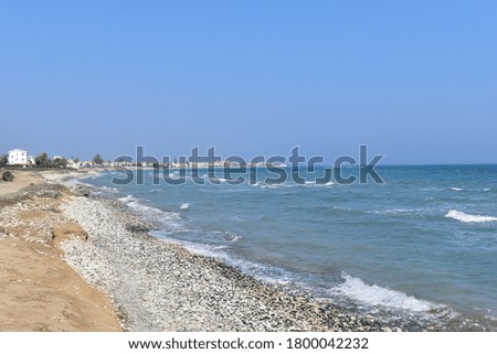 landscape picture of a seashore