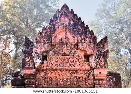 Banteay Srey.
The temple is built of pink sandstone.
Pinkish brick shade. Not only the temple Banteay Srey. A miniature 10th century Angkor temple made of pink sandstone and exquisite carvings.