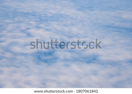 A blue sky and cloud