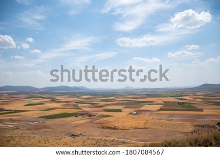 Quality photographic image of a landscape.
