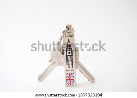 Keychahin london bigben keys with british flag 