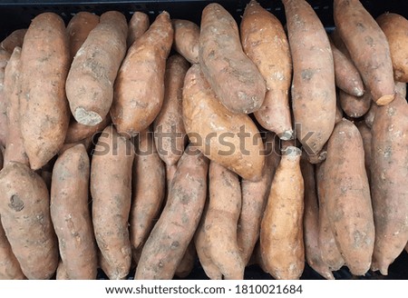 A picture of sweet potatoes 