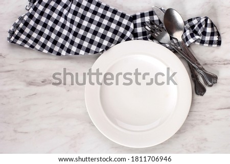 Food Props Empty White Round Plate with Checkered Tablecloth and Utensils 
