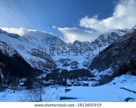 Innevate mountains view, winter mountain landscape